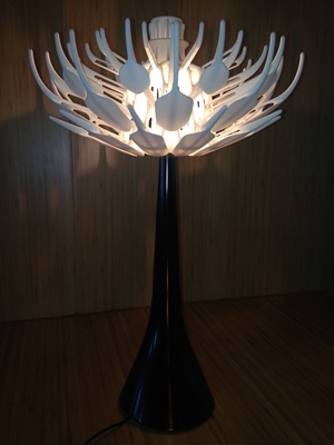 時光流轉的藝術 3D打印開合燈與鐘表的融合設計